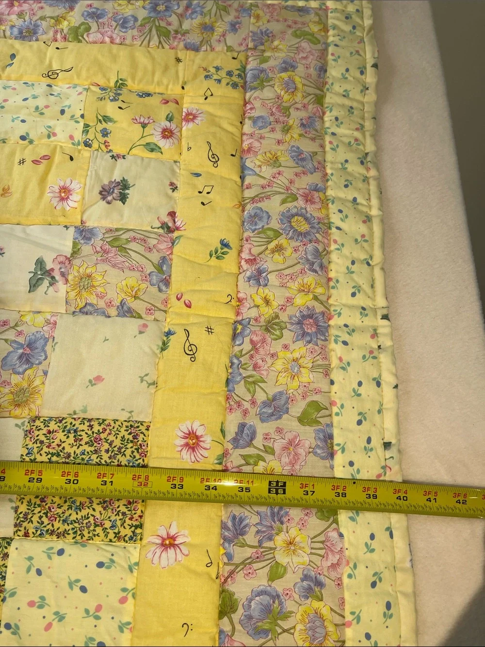 HANDCRAFTED Yellow Patchwork Floral Quilt - Soft Pastel Bedding  NEW 40x35 in.